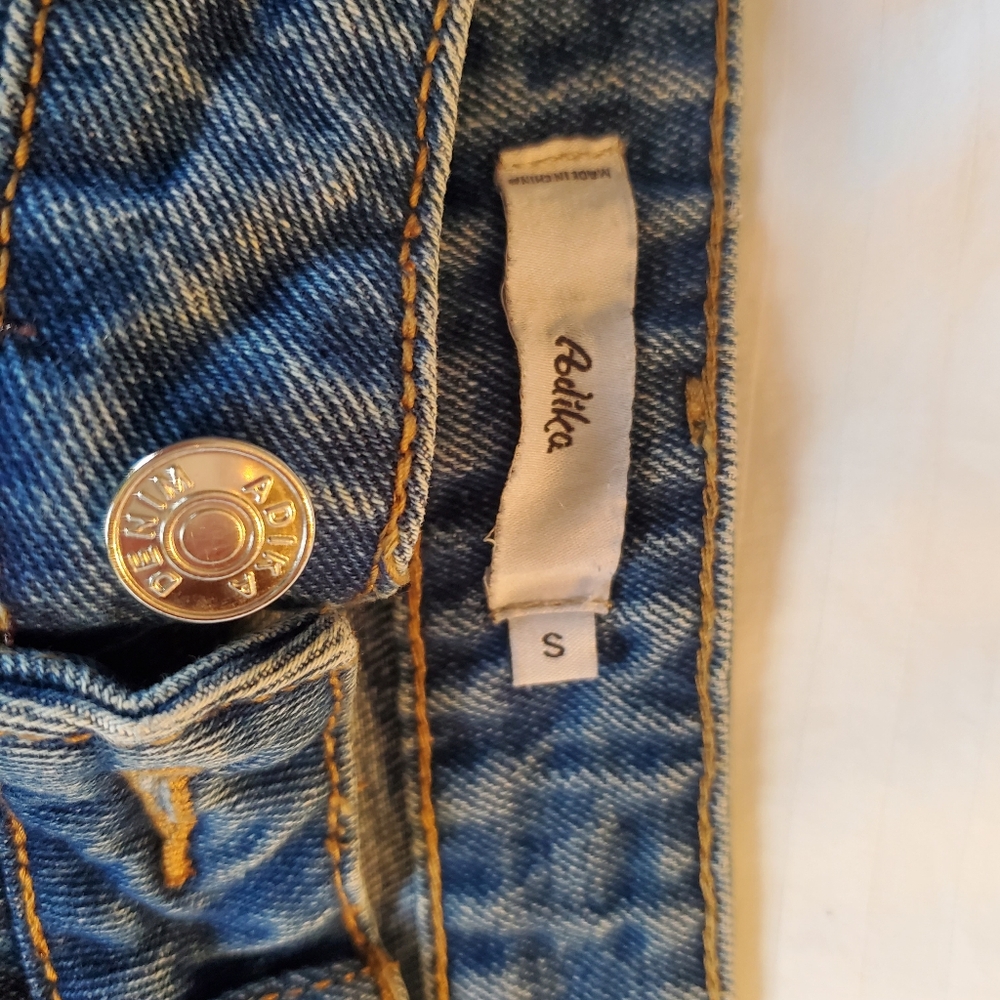 ADIKA jeans - Picture 2 of 3
